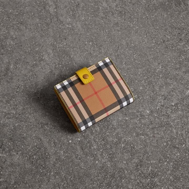 Burberry Burberry Small Vintage Check And Leather Folding Wallet, Yellow