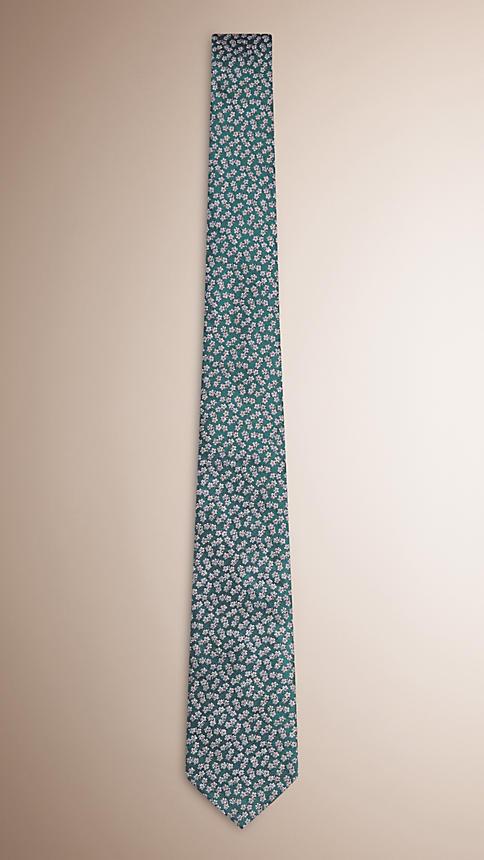 Burberry Modern Cut Floral Jacquard Silk Linen Tie