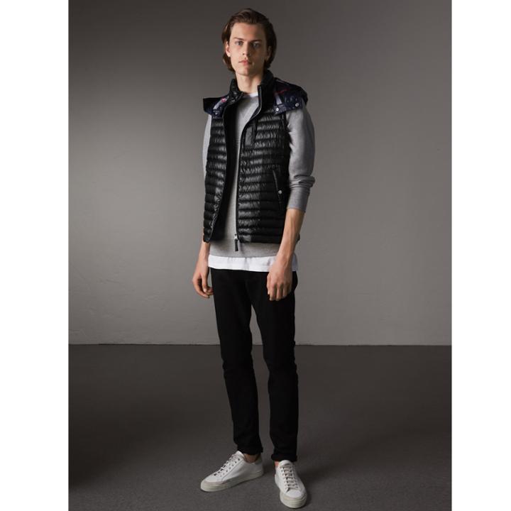 Burberry Burberry Detachable Hood Packaway Goose-down Gilet, Size: 40, Black