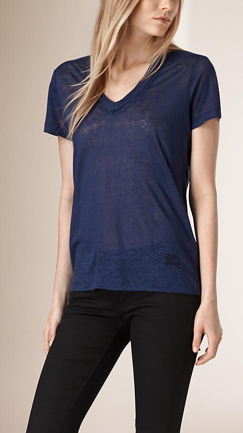 Burberry Brit V-neck Open Stitch Detail Linen T-shirt