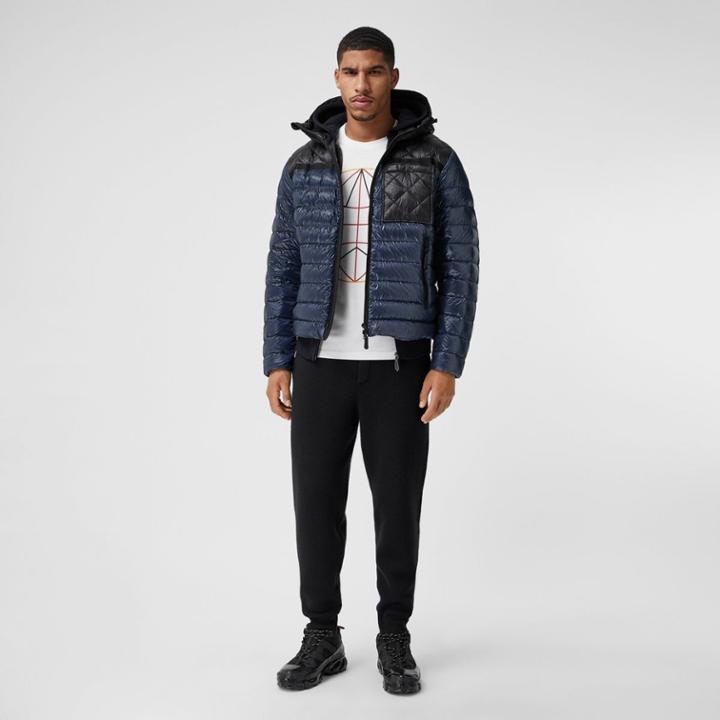 Burberry Burberry Diamond Quilted Panel Hooded Puffer Jacket, Size: Xs, Blue