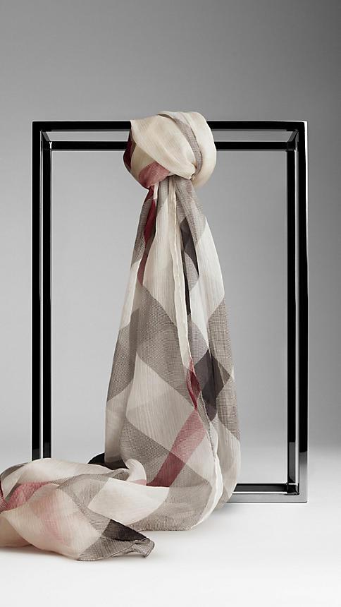 Burberry Check Silk Cr Pon Scarf