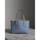 Burberry Burberry The Small Reversible Tote In Haymarket Check And Leather, Blue