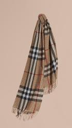 Burberry The Classic Cashmere Scarf In Check With Topstitch Detail