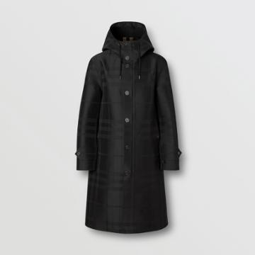 Burberry Burberry Globe Graphic Detail Check Technical Cotton Coat, Size: 38