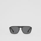 Burberry Burberry Icon Stripe Detail Square Frame Sunglasses, Black