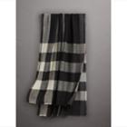 Burberry Burberry The Lightweight Cashmere Scarf In Check, Black