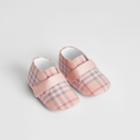 Burberry Burberry Childrens Check Cotton And Leather Shoes, Size: 17, Pink
