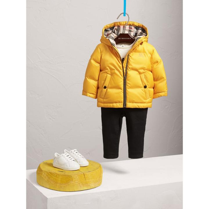 Burberry Burberry Down-filled Hooded Puffer Jacket, Size: 3y, Yellow