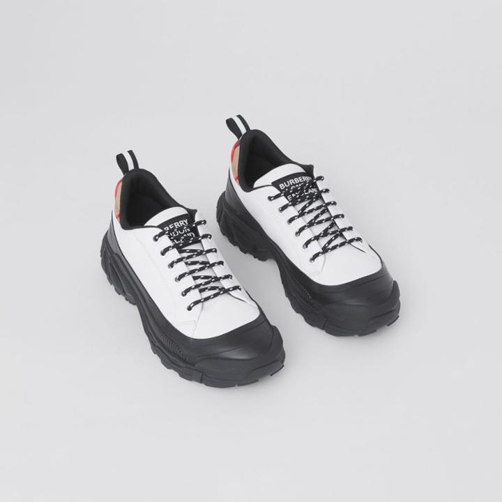 Burberry Burberry Childrens Leather And Cotton Sneakers, Size: 35