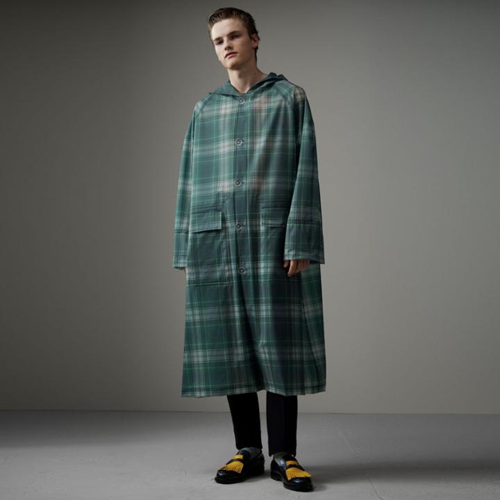 Burberry Burberry Tartan Soft-touch Plastic Hooded Car Coat, Size: 44, Blue