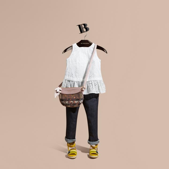 Burberry Burberry Lace Trim Sleeveless Cotton Blend Broderie Anglaise Top, Size: 10y, White
