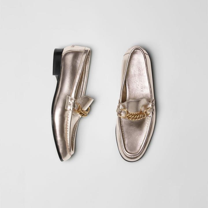 Burberry Burberry The Metallic Leather Link Loafer, Size: 37, Yellow