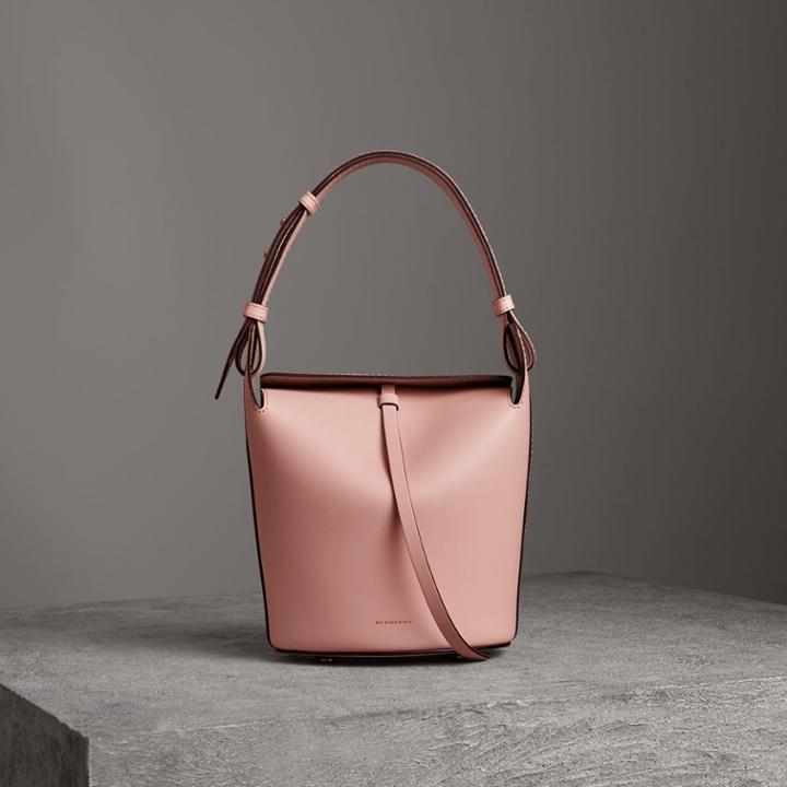 Burberry Burberry The Small Leather Bucket Bag, Pink