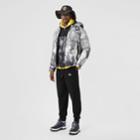 Burberry Burberry Rave Print Puffer Jacket, Size: L, Grey
