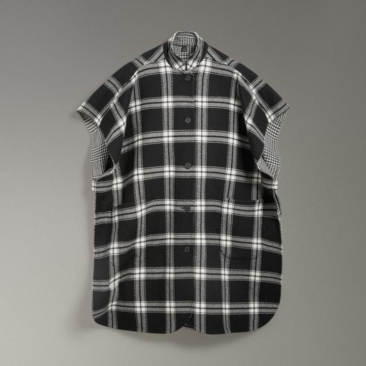 Burberry Burberry Reversible Check Wool Cashmere Oversized Poncho, Black