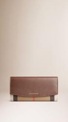 Burberry Burberry Leather And House Check Continental Wallet, Green