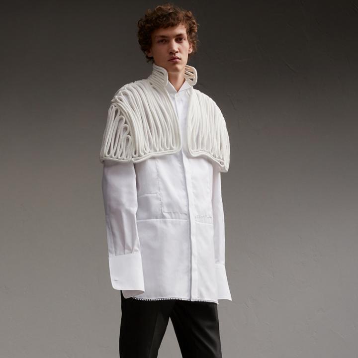 Burberry Burberry Hand-looped Rope Cape, Size: S, White