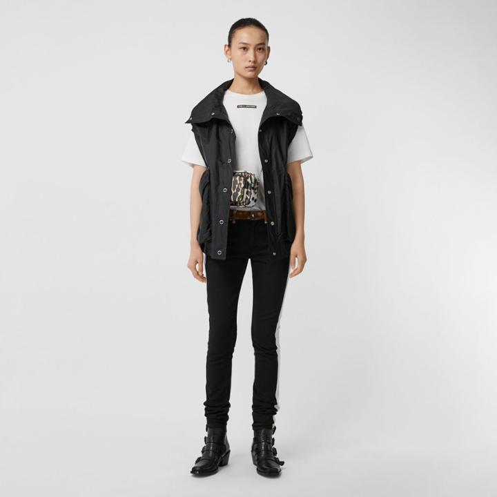 Burberry Burberry Lightweight Nylon Funnel-neck Gilet, Size: 06, Black