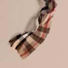 Burberry Burberry The Lightweight Cashmere Scarf In Ombr Check, Brown