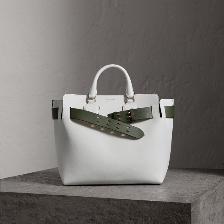 Burberry Burberry The Medium Leather Belt Bag, White