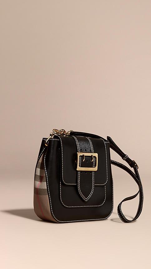 Burberry The Medium Buckle Bag -square In Leather And House Check