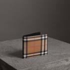 Burberry Burberry Vintage Check Leather Id Wallet, Black