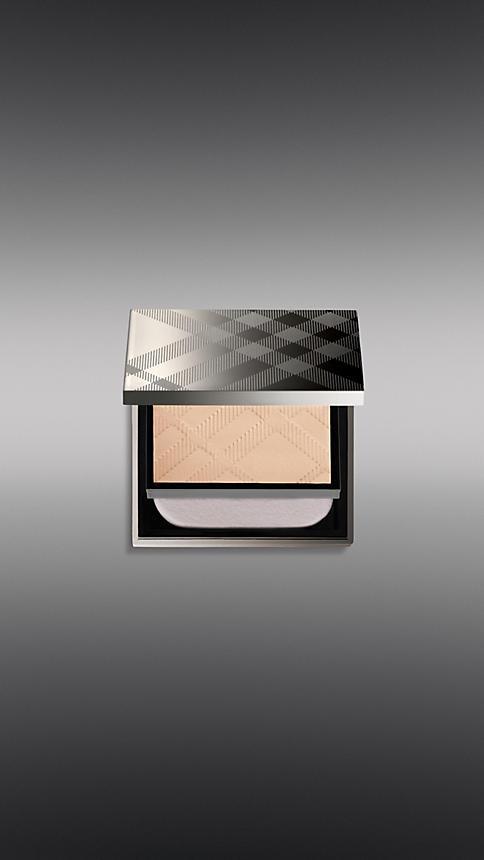 Burberry Sheer Compact Foundation - Trench No.01