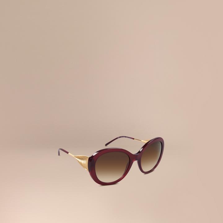 Burberry Burberry Gabardine Collection Oversize Round Frame Sunglasses, Red