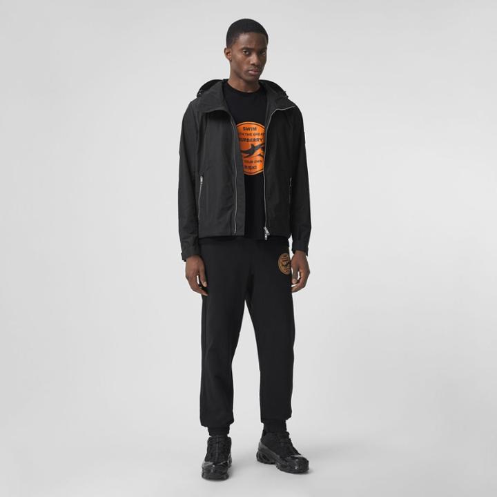 Burberry Burberry Packaway Hood Shape-memory Taffeta Jacket, Size: 38, Black
