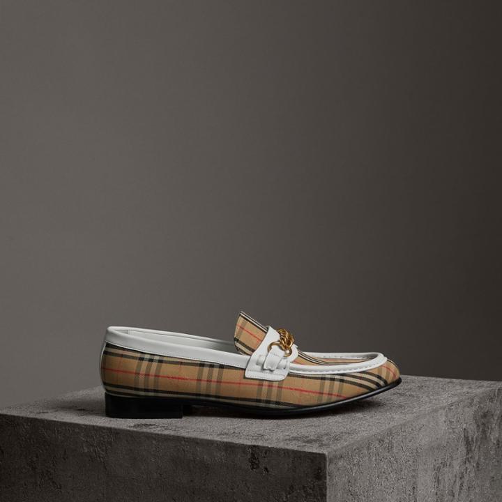 Burberry Burberry The 1983 Check Link Loafer, Size: 42, White