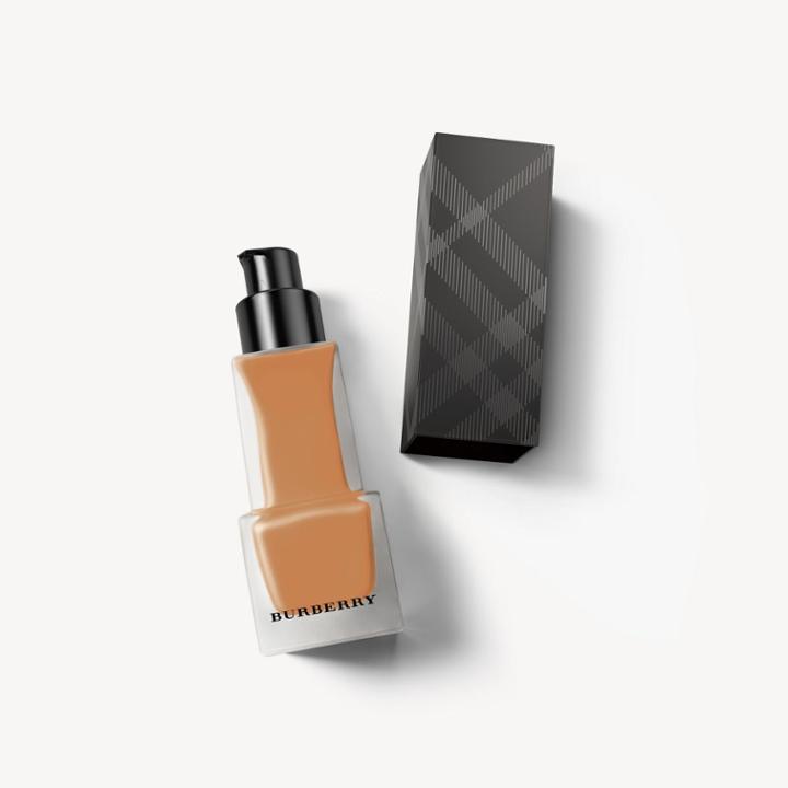 Burberry Burberry Matte Glow Liquid Foundation - 100 Deep Neutral