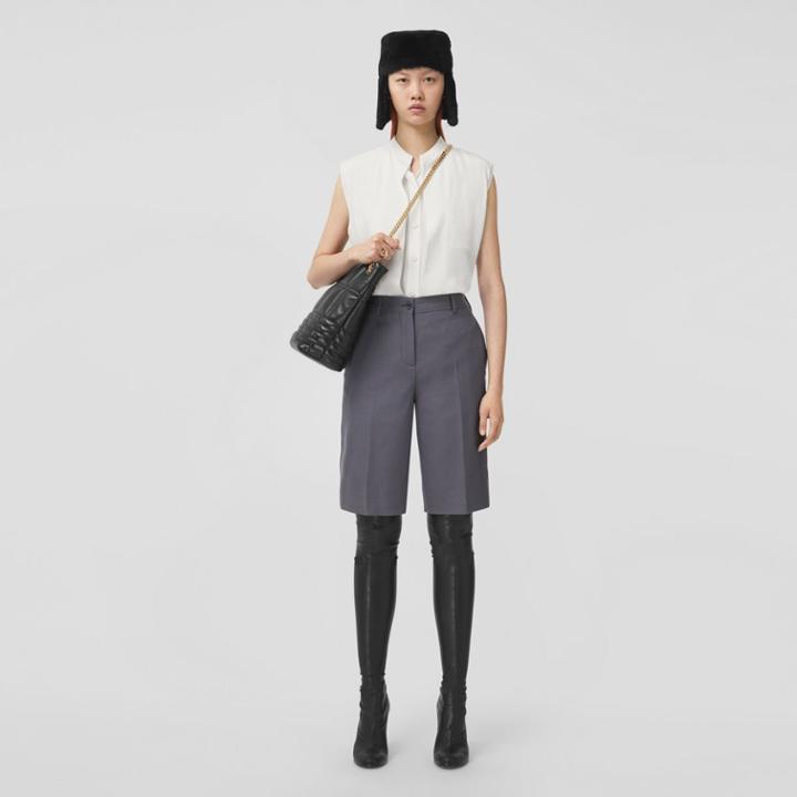 Burberry Burberry Logo Detail Sleeveless Silk Crepe De Chine Shirt, Size: 02