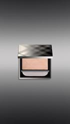 Burberry Sheer Compact Foundation -trench No.02