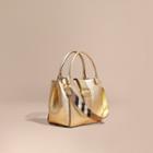 Burberry The Medium Buckle Tote In Metallic Leather