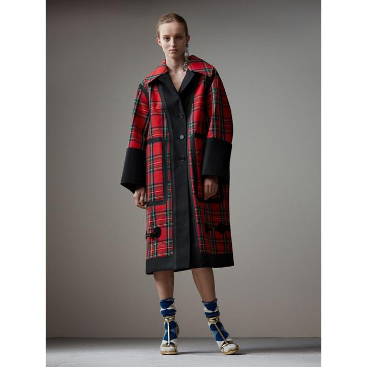 Burberry Burberry Tartan Bonded Cotton Seam-sealed Oversized Car Coat, Size: 12, Black