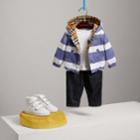 Burberry Burberry Reversible Stripe And Vintage Check Hooded Jacket, Size: 3y
