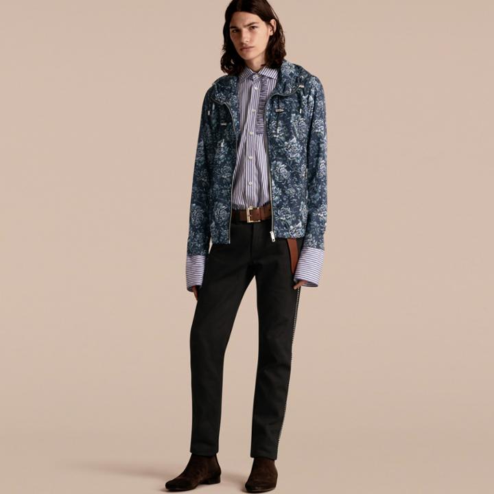 Burberry Burberry Peony Rose Print Lightweight Jacket, Size: 42, Blue