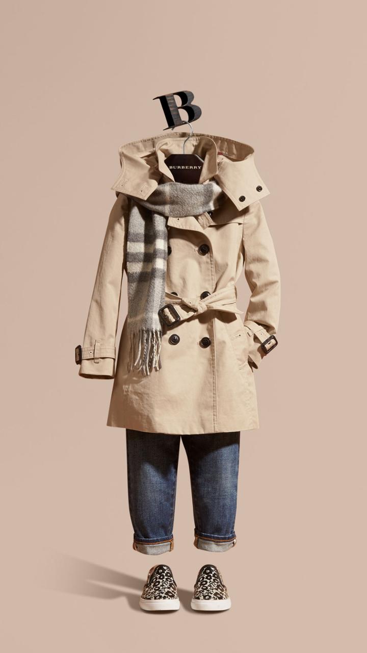 Burberry Burberry Hooded Cotton Trench Coat, Size: 4y, Beige