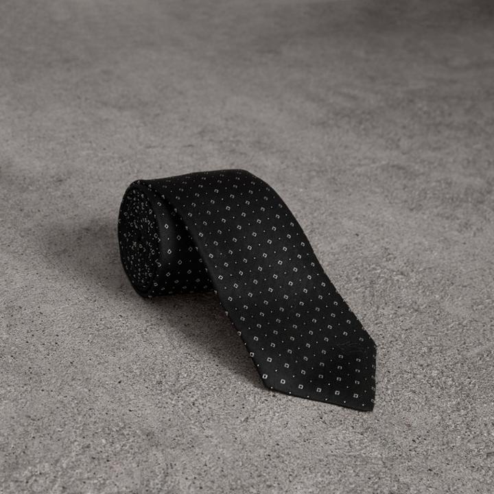 Burberry Burberry Modern Cut Micro Square Silk Tie, Black
