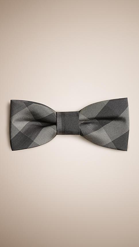 Burberry Beat Check Silk Bow Tie