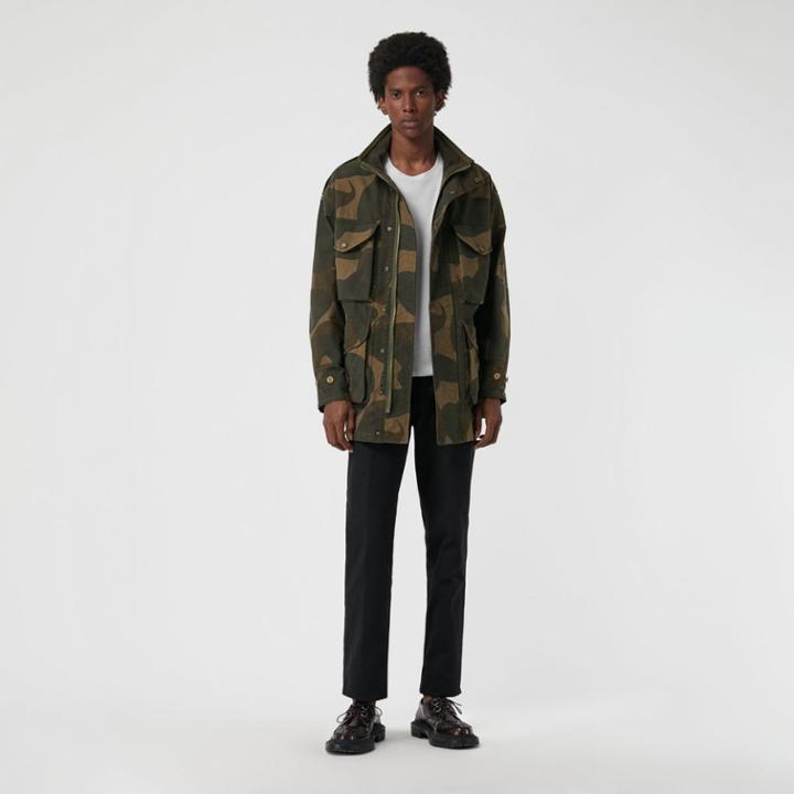 Burberry Burberry Camouflage Print Cotton Canvas Field Jacket, Size: 34, Green