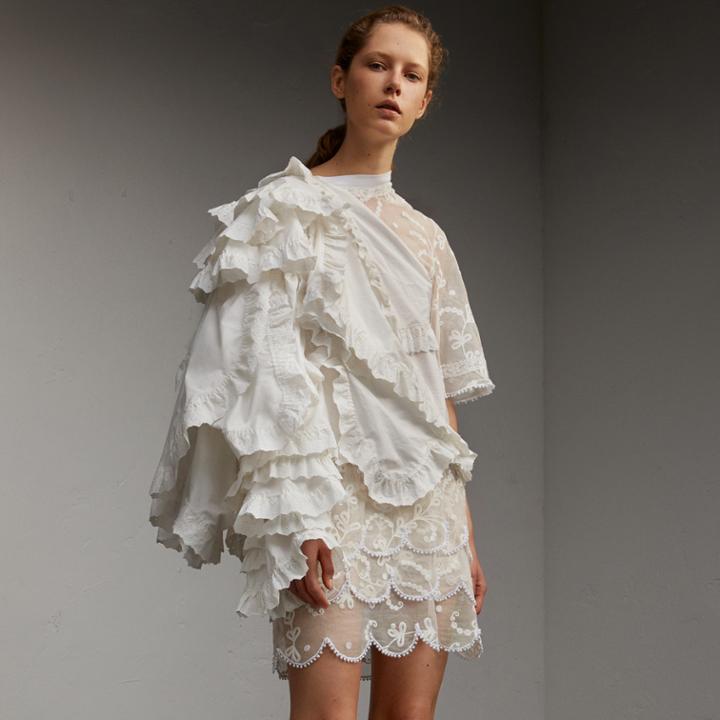 Burberry Burberry Broderie Anglaise Ruffle Cotton And Lace Dress, Size: 00, White