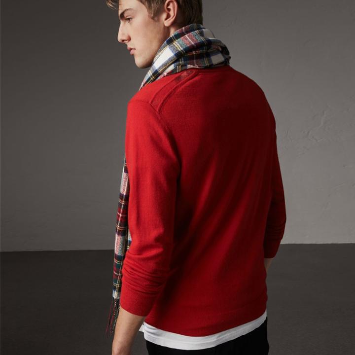 Burberry Burberry Check Jacquard Detail Cashmere Sweater, Size: Xl, Red