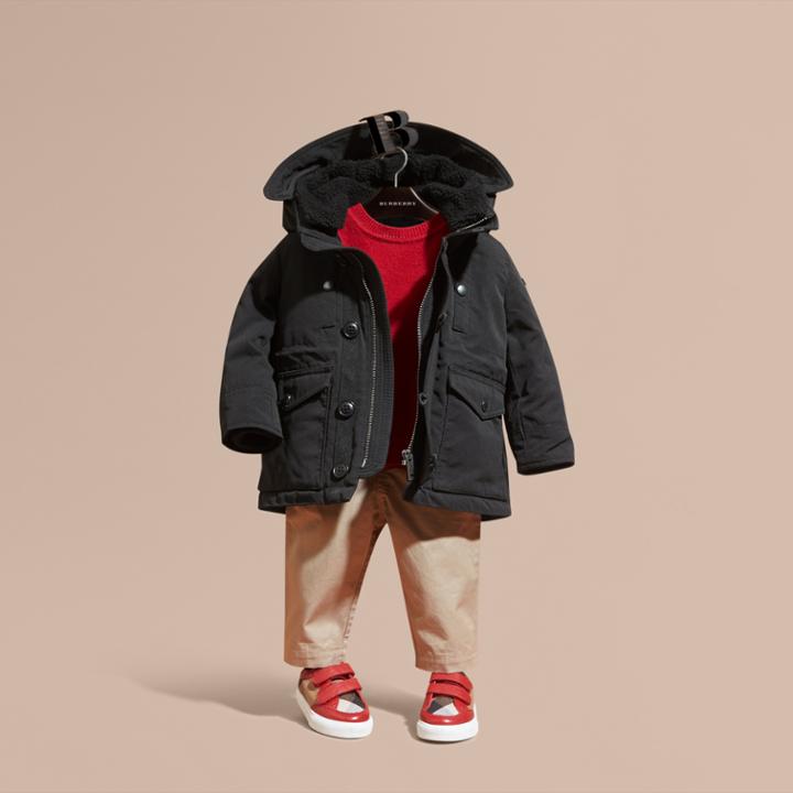 Burberry Burberry Down-filled Jacket With Faux-fur-lined Hood, Size: 3y, Black