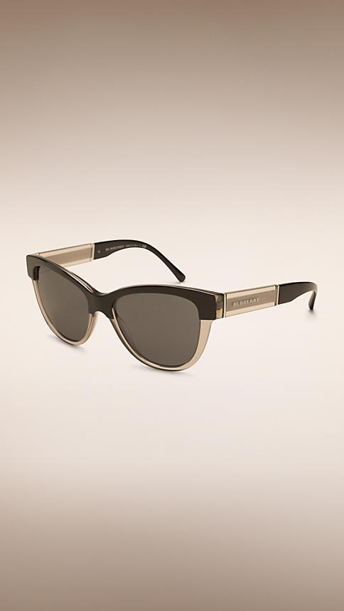 Burberry Two-tone Cat-eye Sunglasses