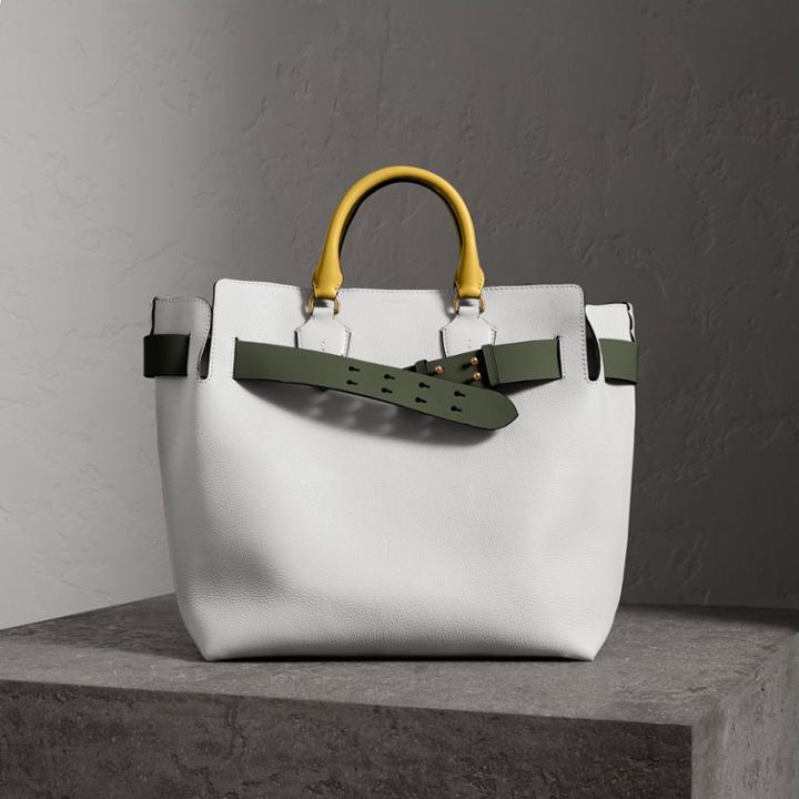 Burberry Burberry The Large Leather Belt Bag, White