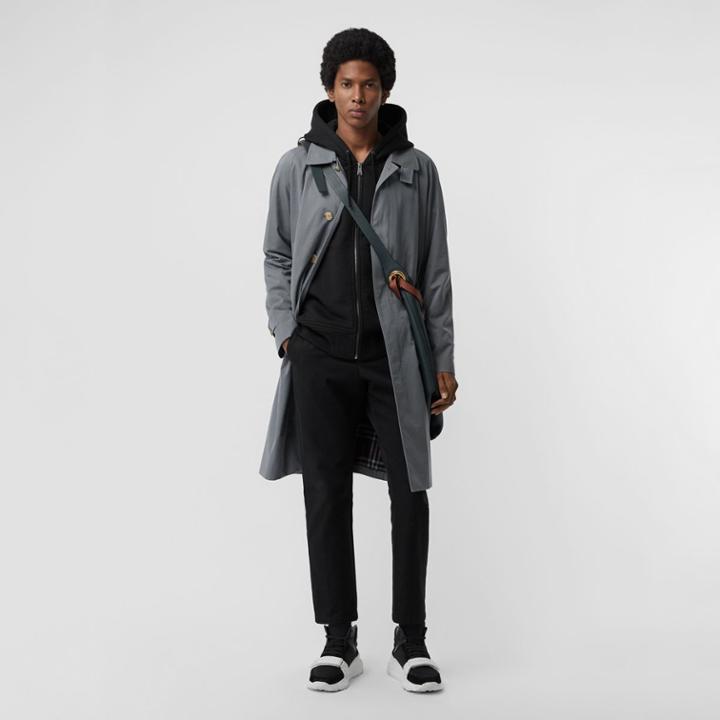 Burberry Burberry Slim Fit Cotton Blend Chinos, Size: 40, Black
