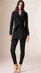 Burberry Burberry The Chelsea -short Heritage Trench Coat, Size: 04, Black