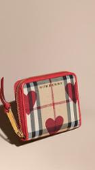 Burberry Heart Print Horseferry Check Small Ziparound Wallet